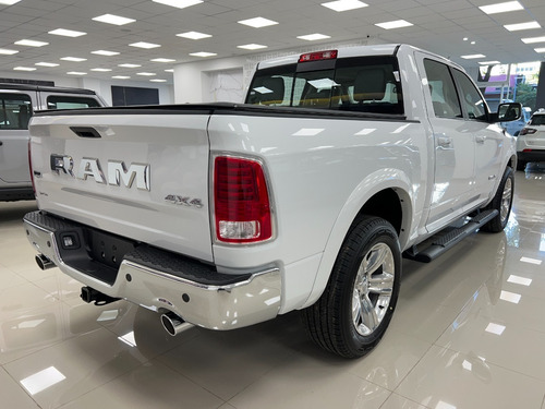 Imagen 7 de 20 de Ram 1500 2023 5.7 Laramie At8 V8 Stock 0km Sport Cars-bb