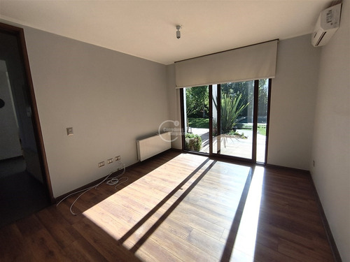 Espectacular Casa En Venta De 3 Dorm. En Chicureo