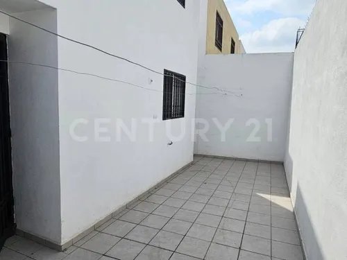 Casa En Renta En Portal De Anahuac, Apodaca