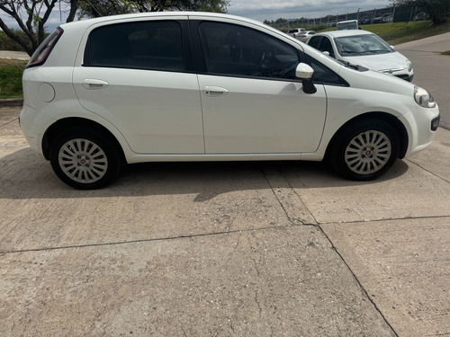 Fiat Punto 1.4 Attractive C/radio Integrada