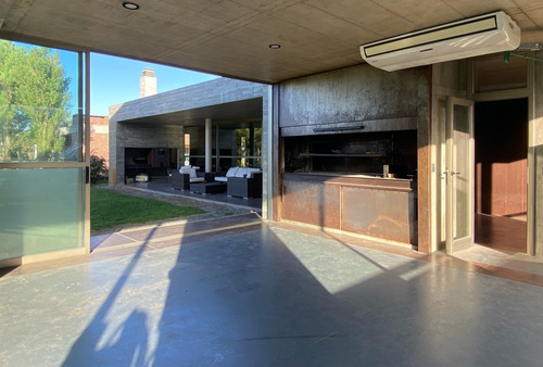 Imagen 6 de 26 de Moderna Casa Minimalista En Venta La Herradura Pinamar