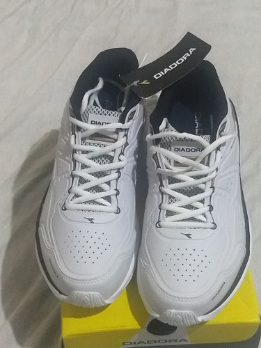 Diadora Masculino Fit Form