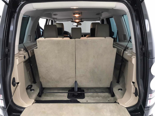 Imagem 10 de 10 de Land Rover Discovery 4 Se 3.0 Diesel 7 Lugares 2015 Preto