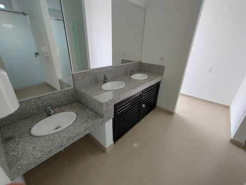 Imagen 10 de 14 de Venta De Apartamento En El Castillo, Jamundí 4598.