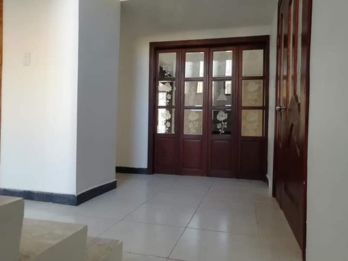 Imagen 2 de 11 de Casa En Venta Junta De Los Rios