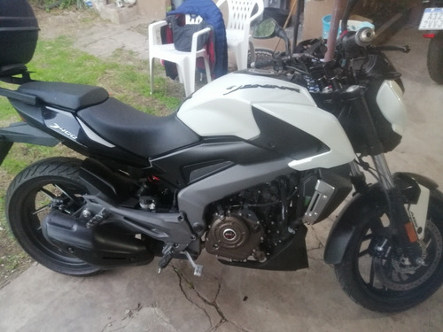 Bajaj Dominar 400