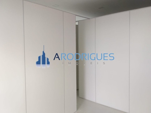 Imagem 7 de 10 de Oportunidade De Sala Comercial Pra Alugar No Evo Buraquinho,105 M² Nascente Piso Porcelanato, Forro Luninarias, Ar Condicionado, Cortinas! - Sa00085