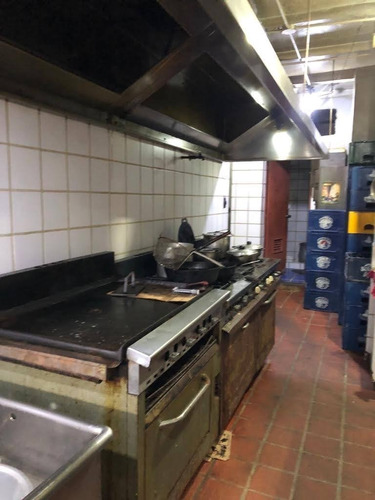 Imagen 7 de 12 de Casa En El Pueblo Del Hatillo