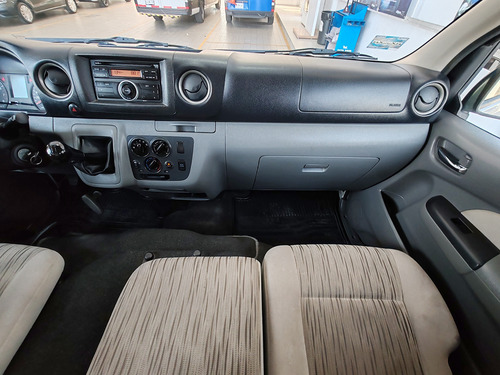 Nissan Urvan 2.5 15 Pas Amplia Aapack Seg Mt
