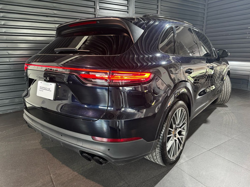 Porsche Cayenne 2022
