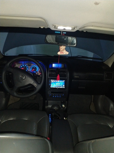 Chevrolet Astra Sedan 2003 2.0 8v 4p