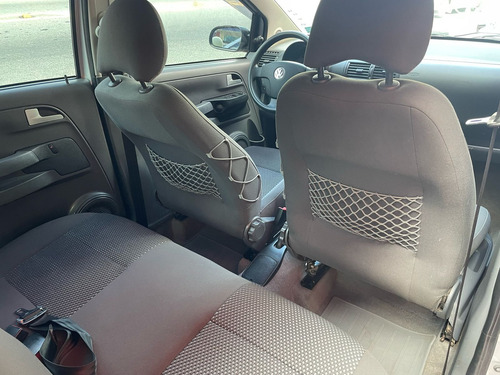 Volkswagen Fox 1.0 Vht Route Total Flex 5p