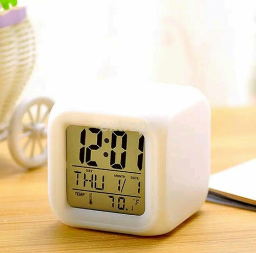 Reloj Despertador Termometro Calendario Multicolor