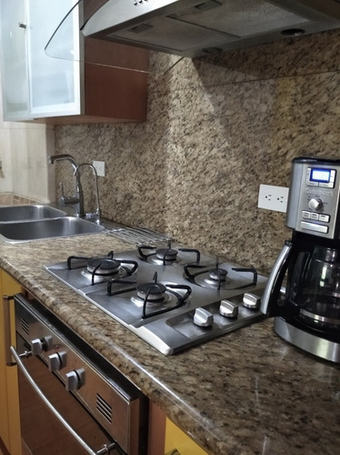 Imagen 9 de 29 de Best House Vende Exclusivo Apartamento En Loma Alta Carrizal