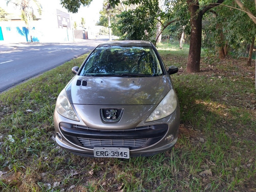 Imagem 6 de 8 de Peugeot 207 Passion 2011 1.4 Xr Flex 4p