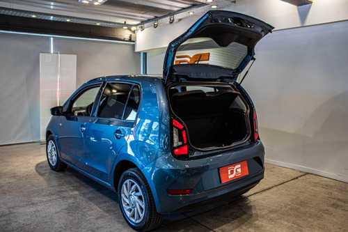 Imagen 11 de 15 de Volkswagen Up! 1.0 High Up! 75cv 5 P