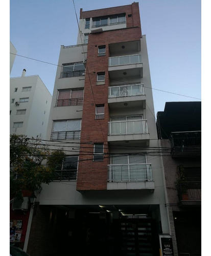 Imagen 9 de 15 de Pueyrredon Al 800 Dpto 1 Dor Amoblado