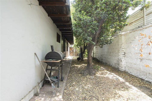 Imagen 18 de 19 de Casa En Venta De 5 Dorm. En Las Condes