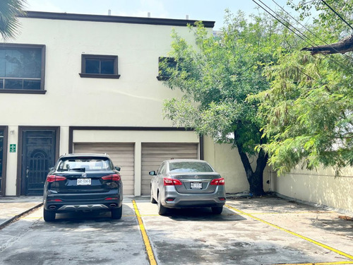 Renta De Local Comercial Giro Medico, Obispado, Monterrey Nl