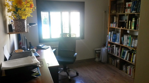 Venta, Malvin , 5 Dormitorios, Barbacoa , Divina Casa