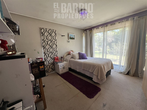 Casa En Venta De 3 Dorm. En Colina