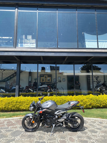 Motocicleta Triumph Street Triple 765 Rs Modelo 2023