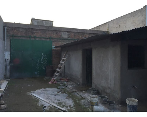 Imagen 3 de 14 de Galpón En Venta De 291m2 Ubicado En Alférez San Martin