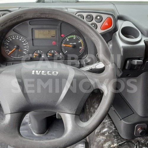 Imagem 5 de 8 de Iveco Stralis 600s44t 6x2, Ano 2012/2013