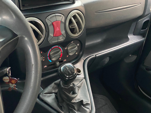 Fiat Doblo 1.8 16v Essence 7l Flex 5p 5 marchas