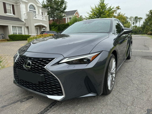 Lexus IS IS300H