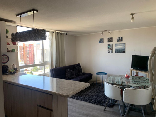 1 Dormitorio En Suite, 1 Estacionamiento