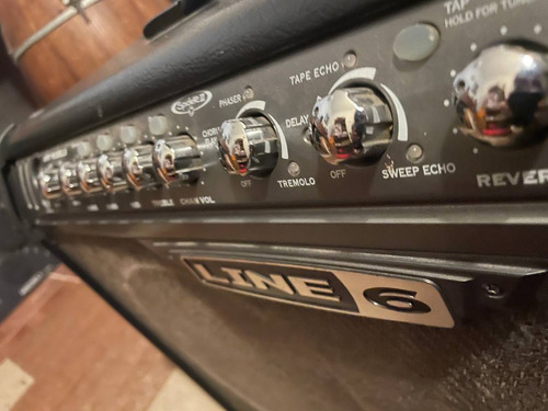 Amplificador Line 6 Spider Iii 120 Para Guitarra De 120w