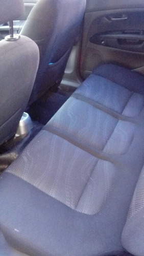 Imagen 14 de 15 de Fiat Punto