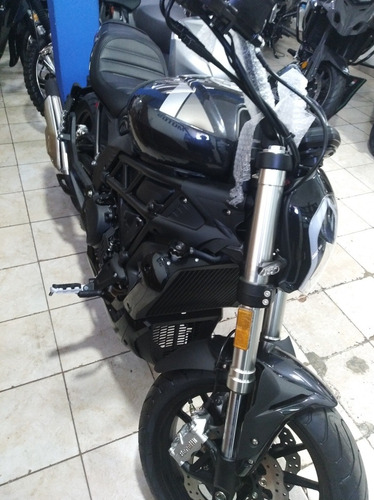 Imagen 16 de 25 de Benelli 502 C