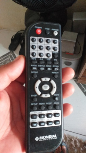 Imagem 8 de 9 de Aparelho De Dvd Mundial Com Controle Remoto Original