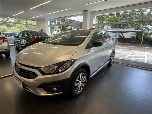 Chevrolet Onix Onix Hatch Activ 1.4 8v Flex 5p Mec.