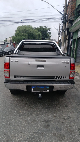 Toyota Hilux 2.7 Srv Cab. Dupla 4x4 Flex Aut. 4p