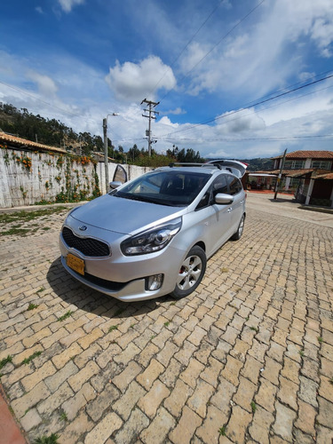 Kia Carens 2.0 Suv Ex