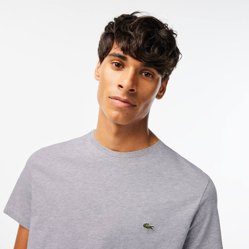 Remera De Hombre Th6709 Lacoste