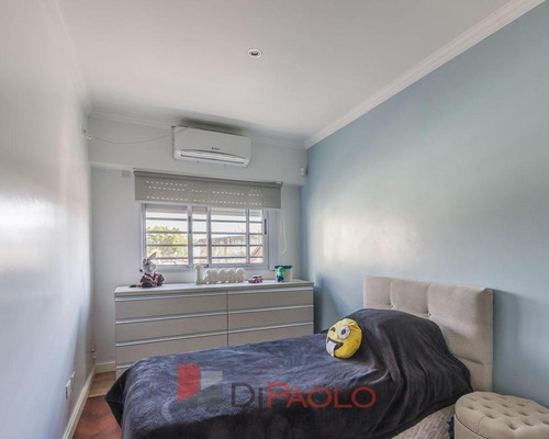 Venta · Casa En San Martín · Parque · Piscina
