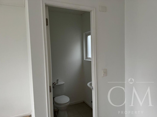 Se Vende O Arrienda Local Comercial Parte De Un Condominio F