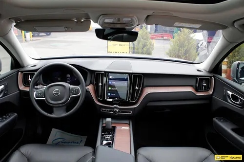 Volvo XC60 2.0 Recharge Plus T8 Hibrido At