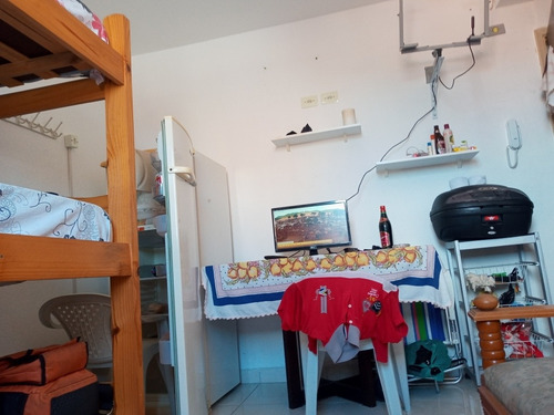 Imagem 5 de 8 de Kitnet Para Temporada Praia Grande Ocian