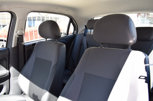 Imagen 6 de 9 de 2020 Volkswagen Gol Trend Trendline 1.6