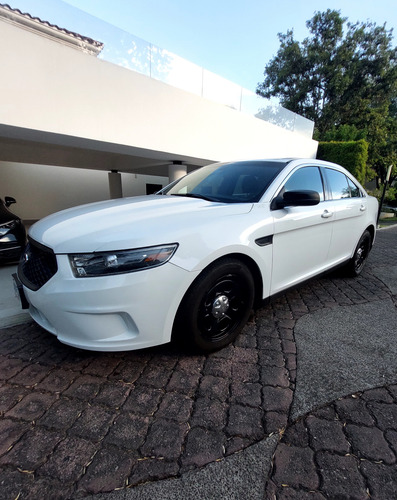 Ford Police Interceptor 2014