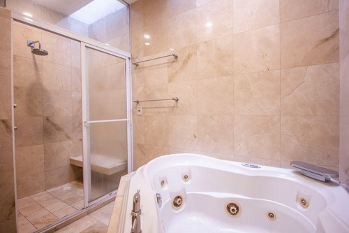 Imagen 14 de 30 de Se Vende Casa En Colonia Jacarandas, Zapopan, Jalisco.
