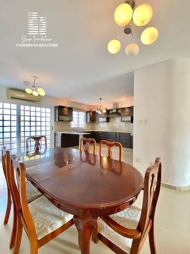 En Venta Town House, Ubicado En Conjunto Residencial Tierra Del Sol