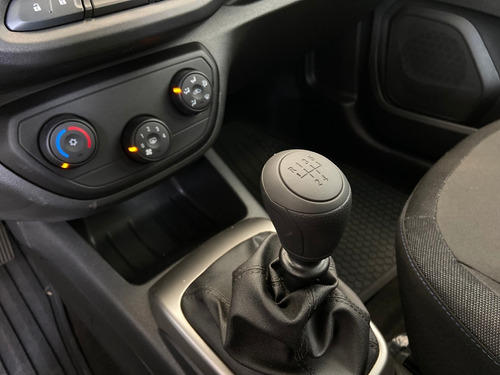 Imagen 16 de 20 de Chevrolet Spin Lt 5a 2023 Af