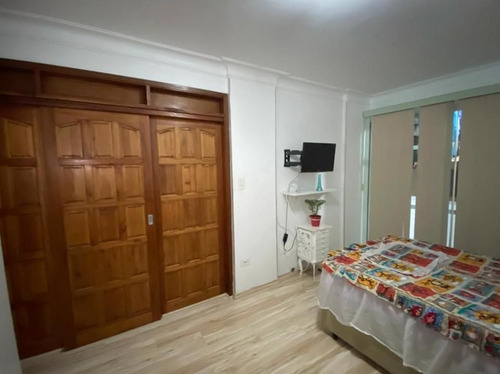 Imagem 4 de 13 de Kitnet Residencial À Venda, Pompéia, Santos - . - Kn0009