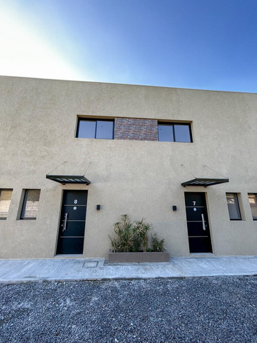 Duplex En Venta, 2 Ambientes, Escobar Centro, Belen De Escobar, Gba Norte